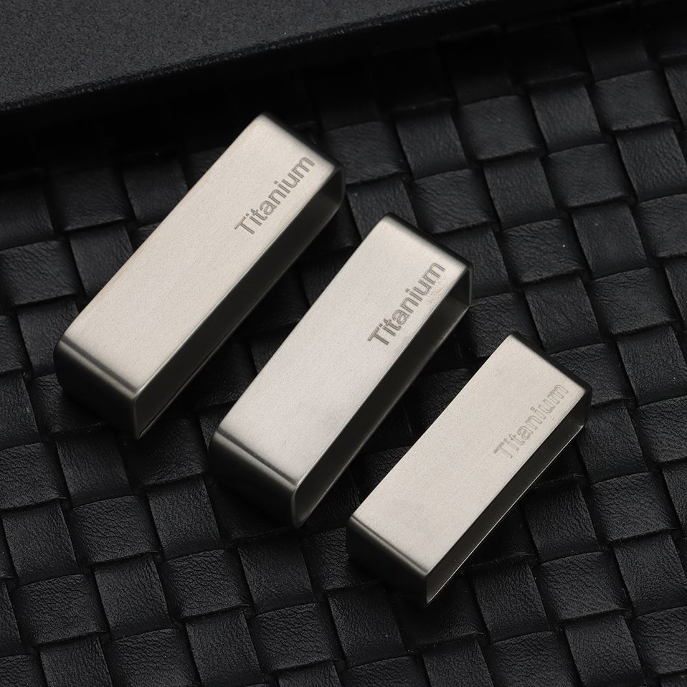 D Ring Strap - Klamra w kształcie litery D z